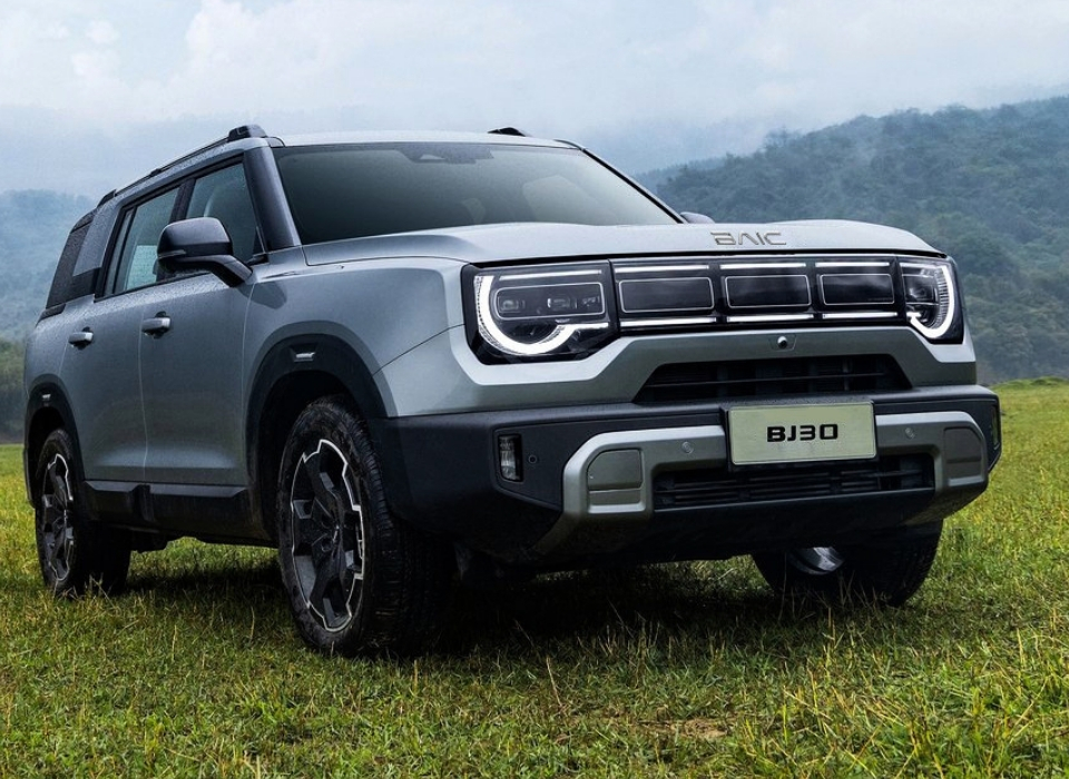 BAIC BJ30-4X2